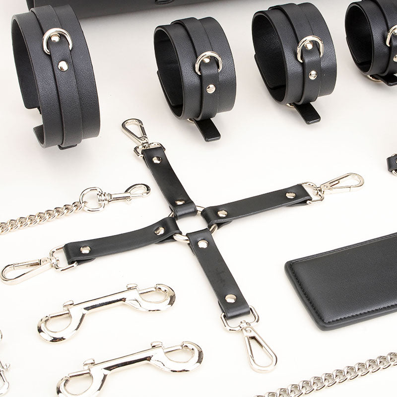 LEATHER SM BONDAGE SET