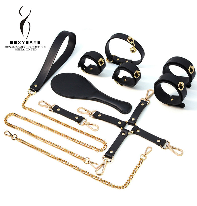 SM LEATHER BONDAGE SET